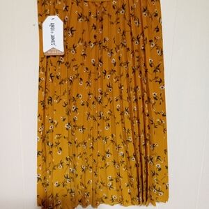 Floral Mustard A-Line Skirt by